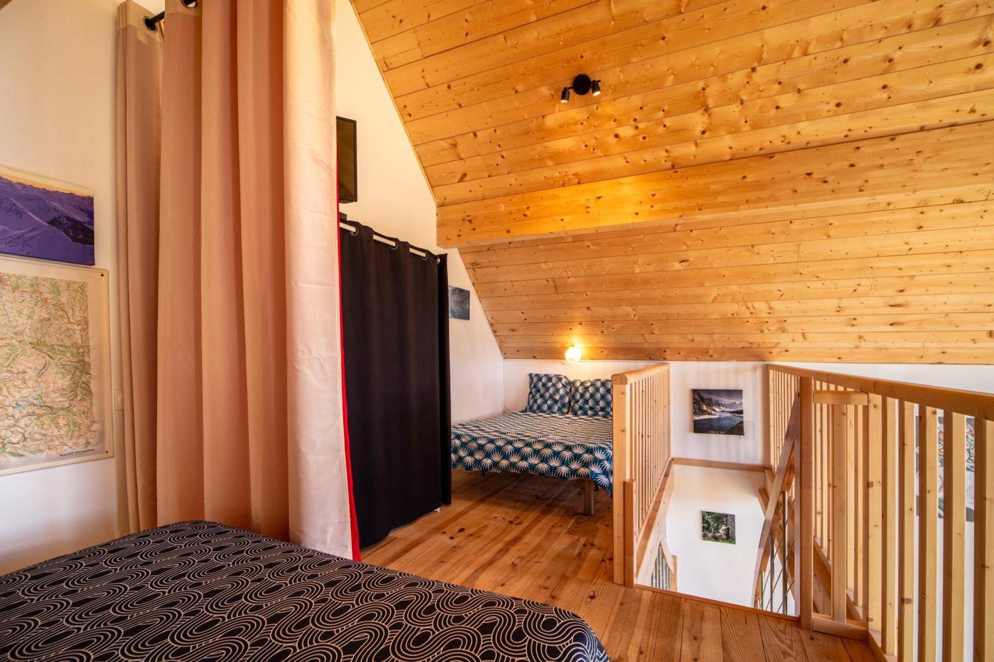 Chalet Dans Les Hautes- Pyrenees Entre Lourdes Et Bagneres Calme Et Vue Magnifique Arrodets-ez-Angles Εξωτερικό φωτογραφία